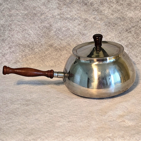 Vintage Other - VTG 1970s Fondue Pot 7-inch Stainless Steel Pan with Wood Handle & Knob